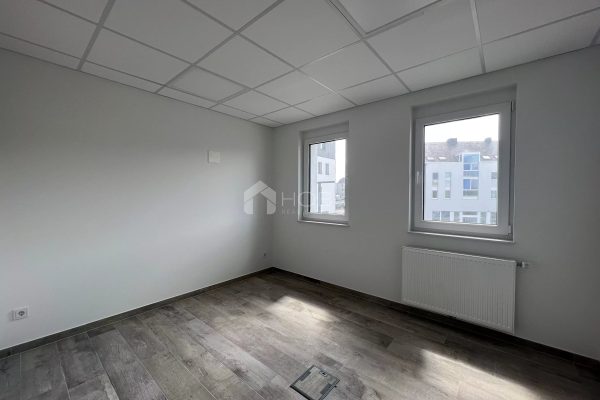 Büro zu vermieten in Weiswampach