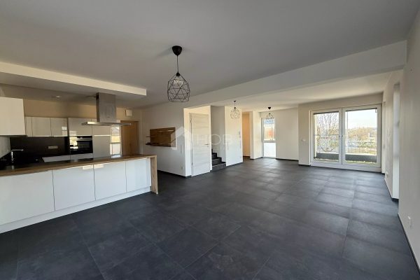Wohnung zu verkaufen in Holzthum