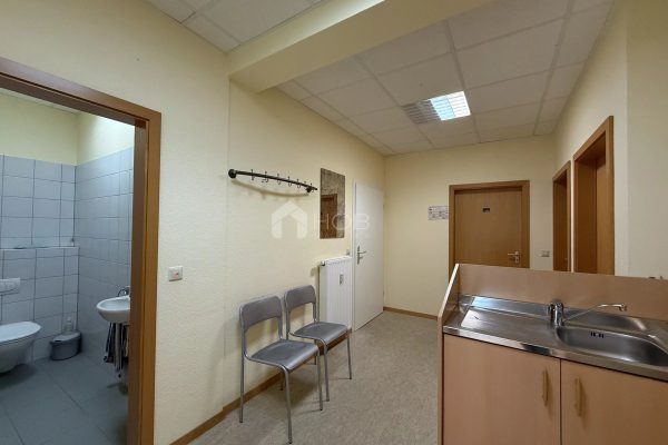 Büro zu vermieten in Troisvierges