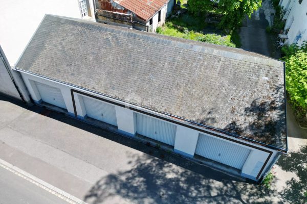 Garage / Parking en vente à Troisvierges